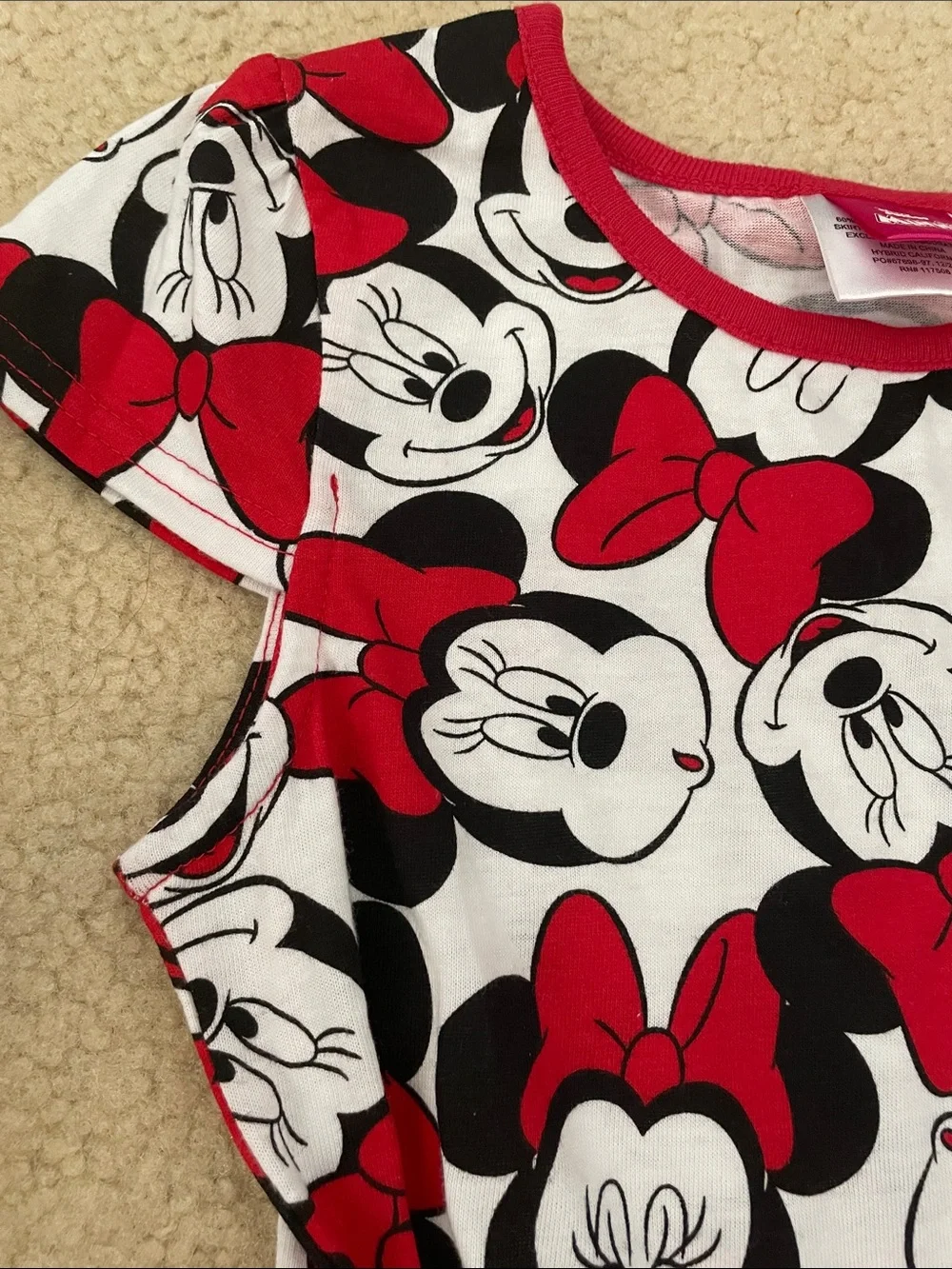 Disney playful minnie